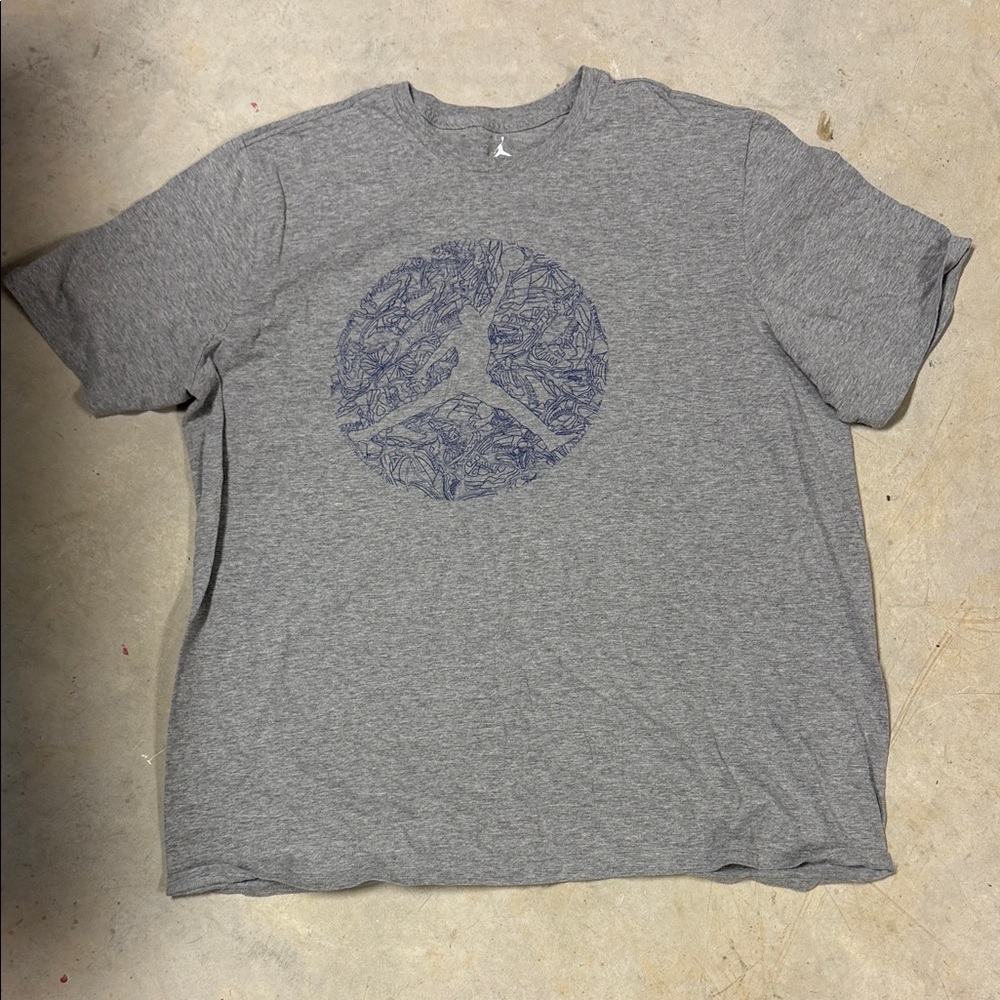 Men's Gray Graphic Short-Sleeve T-Shirt